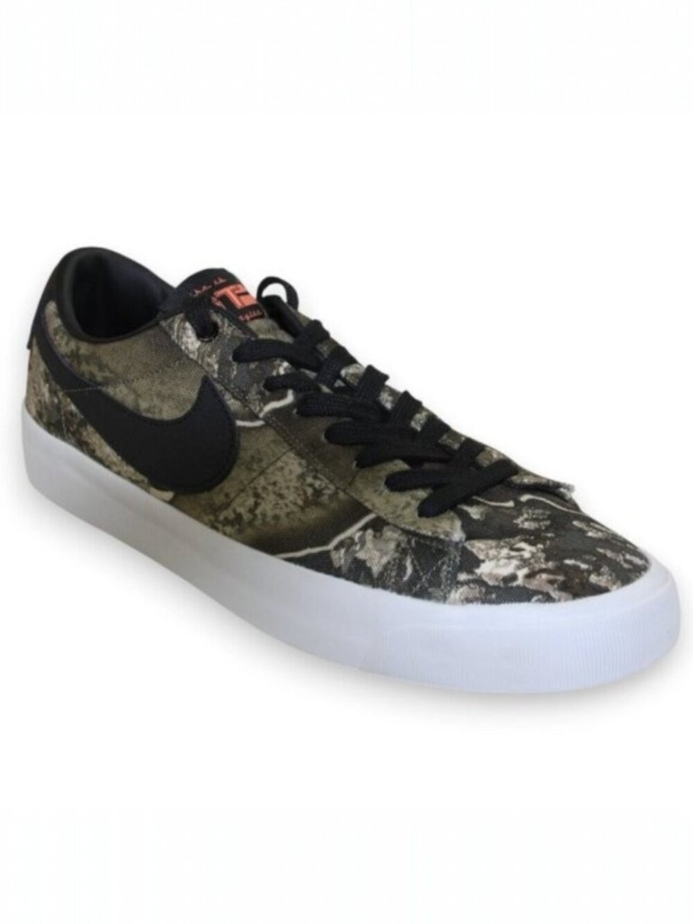 Nike Blazer Pro GT Premium SB Low Olive RealTree Canvas Lace-Up Sneakers